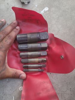Rigid pipe extractor set made in USA
