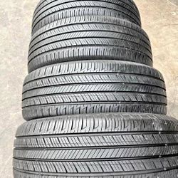 215-55R18 Goodyear Brand Set 4 En Perfecta Condición 