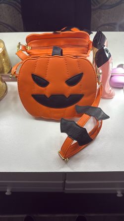 Pumpkin Crossbody Bag New