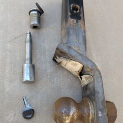 Tow Hitch Kit 