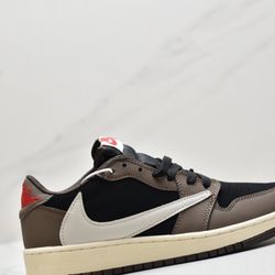 Jordan 1 Low Travis Scott Mocha 82