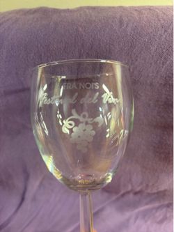 30 Stemmed Wine Tasting Glasses – 8 oz – Great for Parties & Events