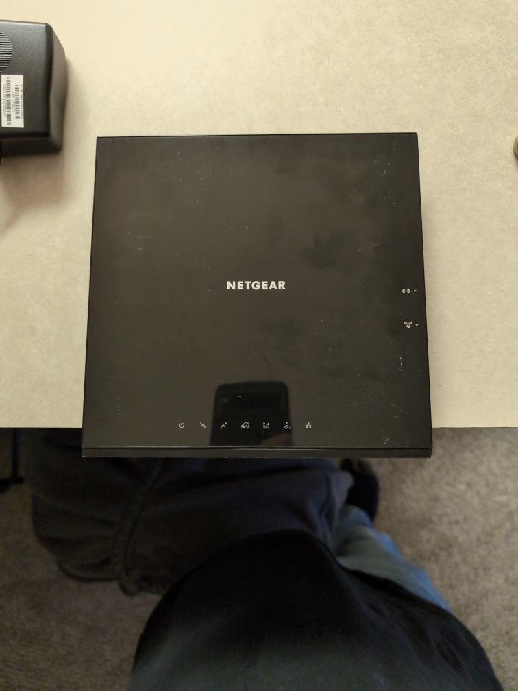 NETGEAR Cable Modem Router Combo C6250 - Dual Band, Compatible with Cable Providers Including Xfinity, Spectrum, Cox | For Cable Plans Up to 300 Mbps 