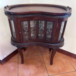 Antique/Vintage Kidney table w removable tray