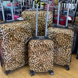 Luggage New Leopard Hard Case Expandable Medium Spinner Wheels for Sale in  Los Angeles, CA - OfferUp