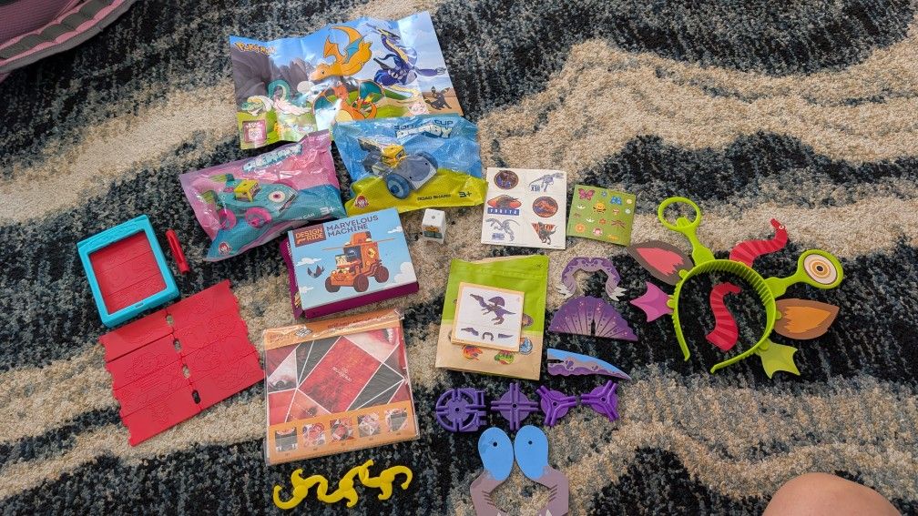 Huge lot of Wendy's 2021 and older toys.