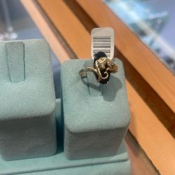 10k Onyx Jaguar Ring 