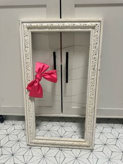 Hair bow holder