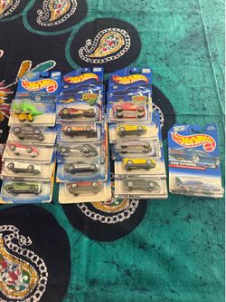 Rare hot wells set still in package 📦