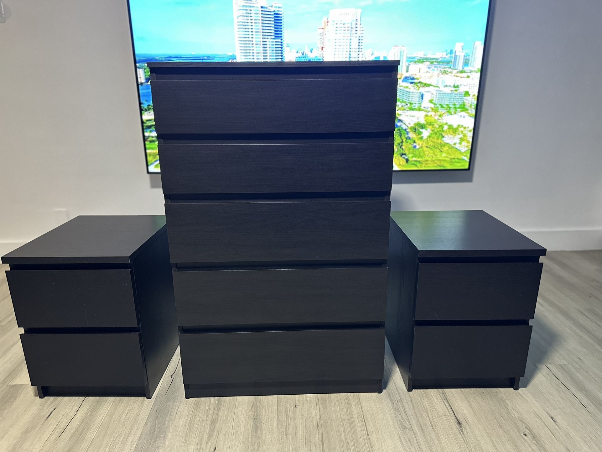 Tall Dresser And 2 Night Stands