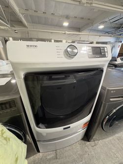 Maytag Commercial Technology Front Load Dryer White