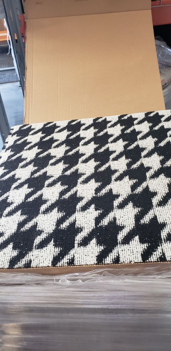 Carpet Tile Houndstooth pattern Black & White for Sale in Phoenix, AZ