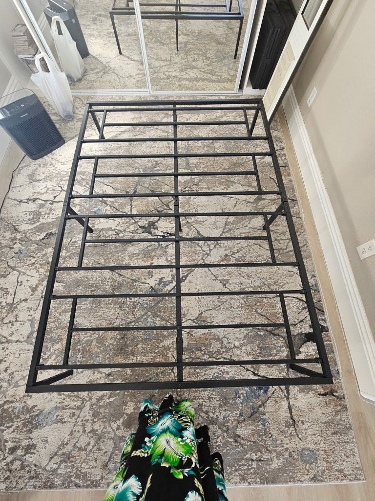 Full Size Black Metal Bed Frame