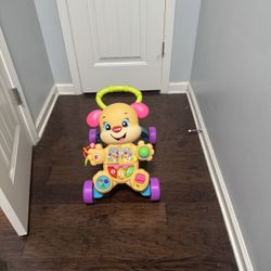 Fisher Spruce A laugh and learn Smart stages Walker