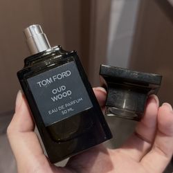 Oud Wood Eau de Parfum