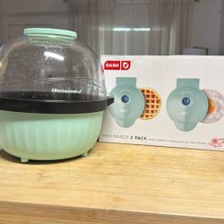 Mini Maker Waffle And Griddle And Popcorn Maker 