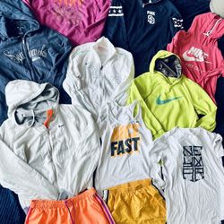 HUGE Lot Women’s Small/medium- Nike, Free People, North Face, Michael Kors, Levi’s, Victoria Secret