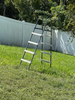 Free Above Ground Pool Ladder