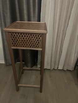✨🌸 Rose Gold Side Table – Cute, Lightweight & Perfect for Small Spaces – $45 🌸✨