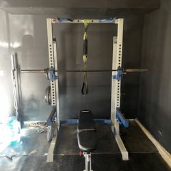 Fitness Gear  Bench & Squat Rack