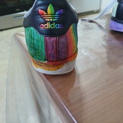 Custom Adidas Superstar 