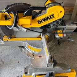 Miter Saw With Stand 
