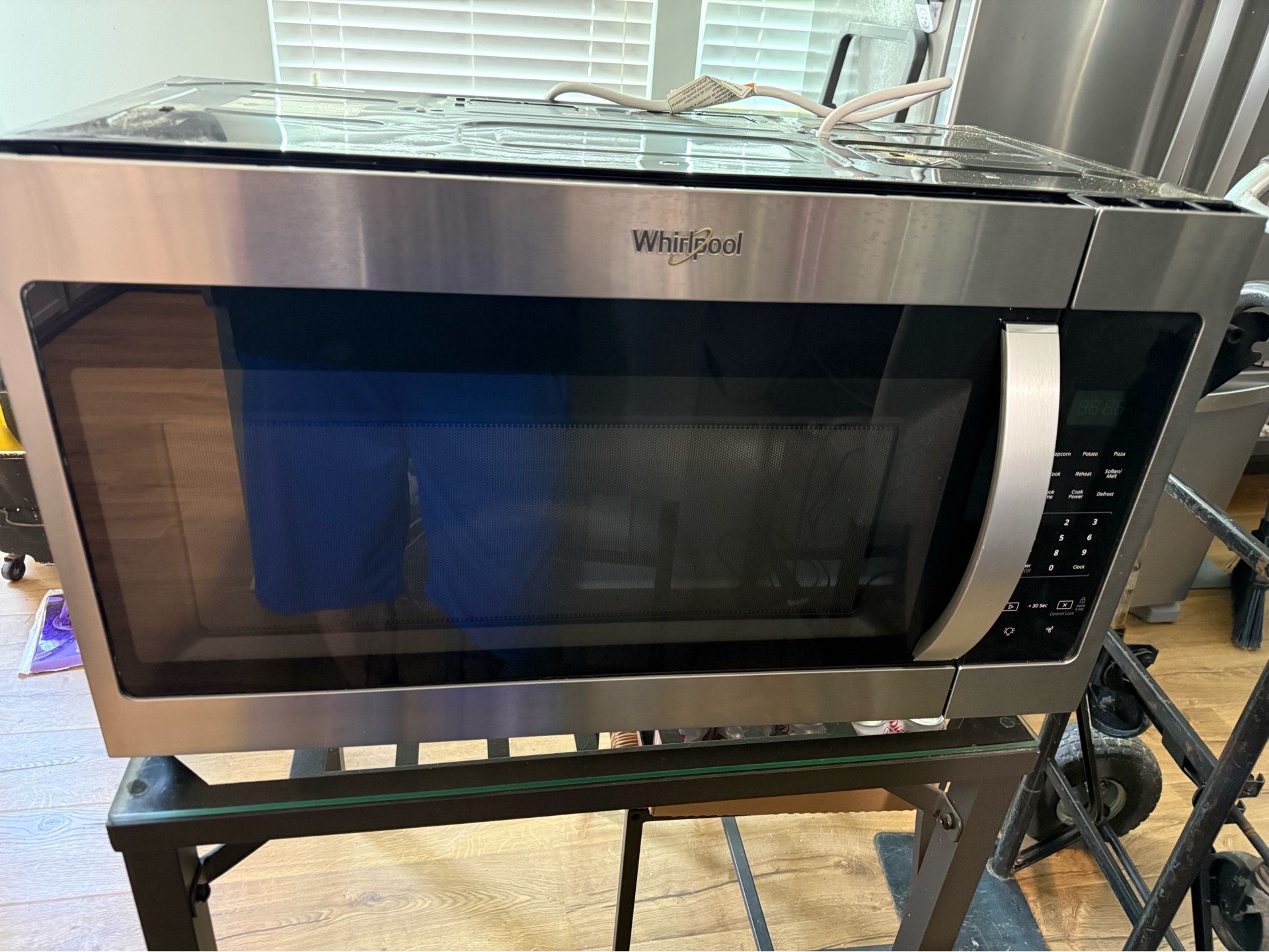 Whirlpool Over the range Microwave - 1.7 cu ft Stainless Steel