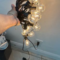 Outdoor String Lights 25 Feet