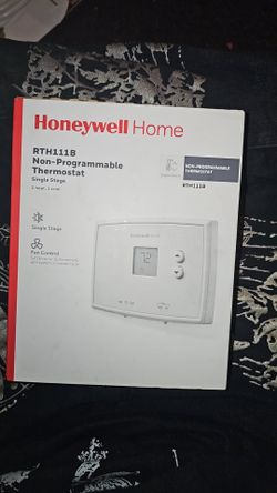 New Honeywell Home RTH111B Non-Programmable Thermostat
