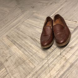 Classic Brown Loafers For Outing And Style