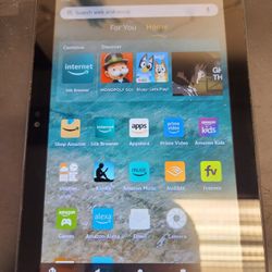 Amazon Fire HD 8 Plus 32GB, Wi-Fi, 8in - Slate