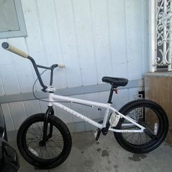 Elite BMX bike