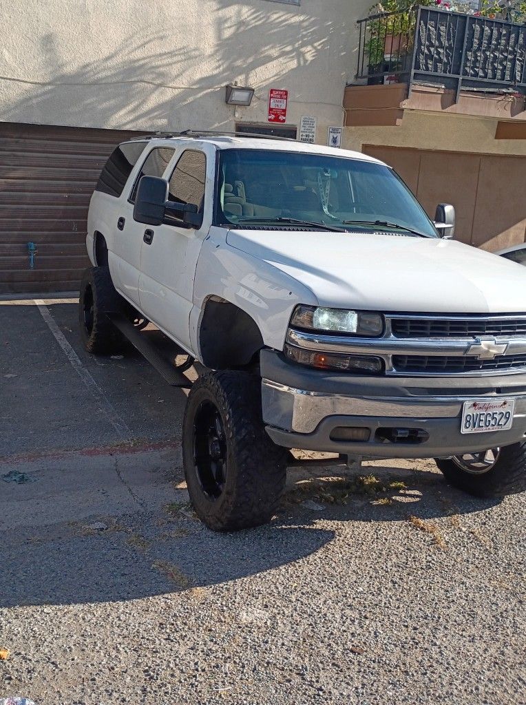 2003 Chevrolet Suburban