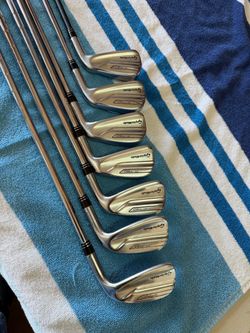 TaylorMade P790 1st Gen Irons 4-PW – Nippon Tour 105 R