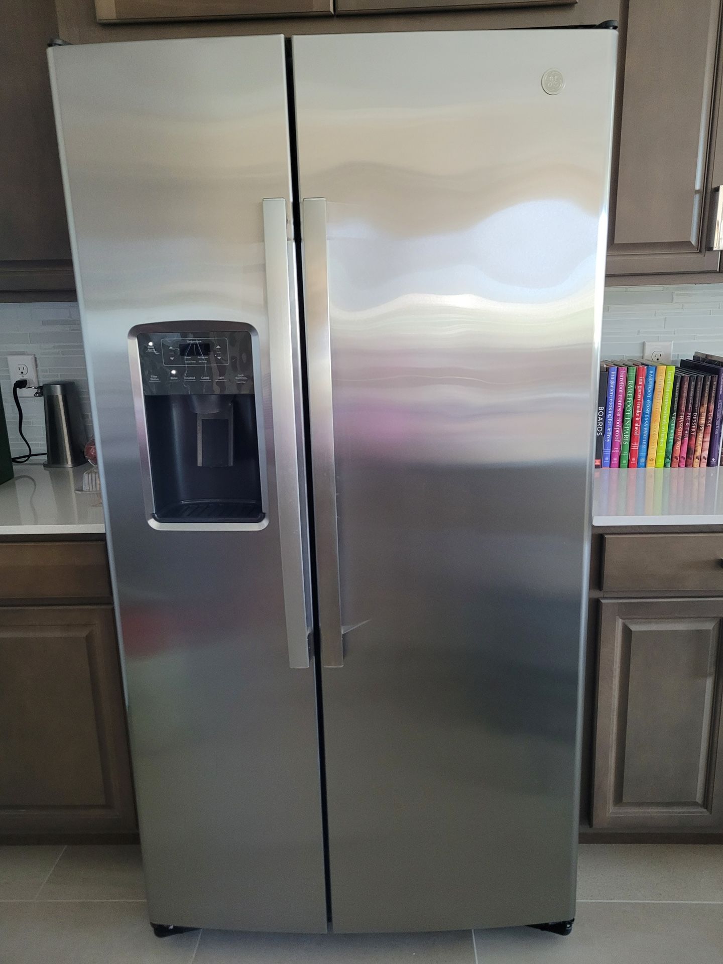 Ge Refrigerator