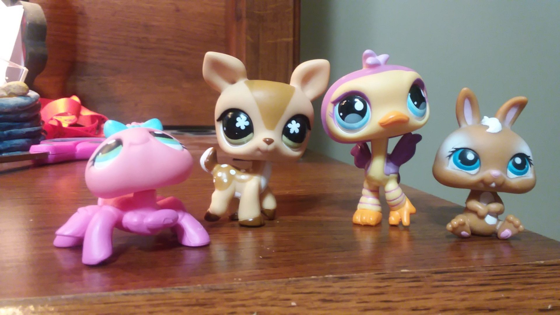 The Littlest Pet Shops #426 Spider/ #634 Fawn / #516 Ostrich / #220 Dwarf Bunny