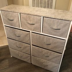 9-Drawer Dresser With Hard Top 