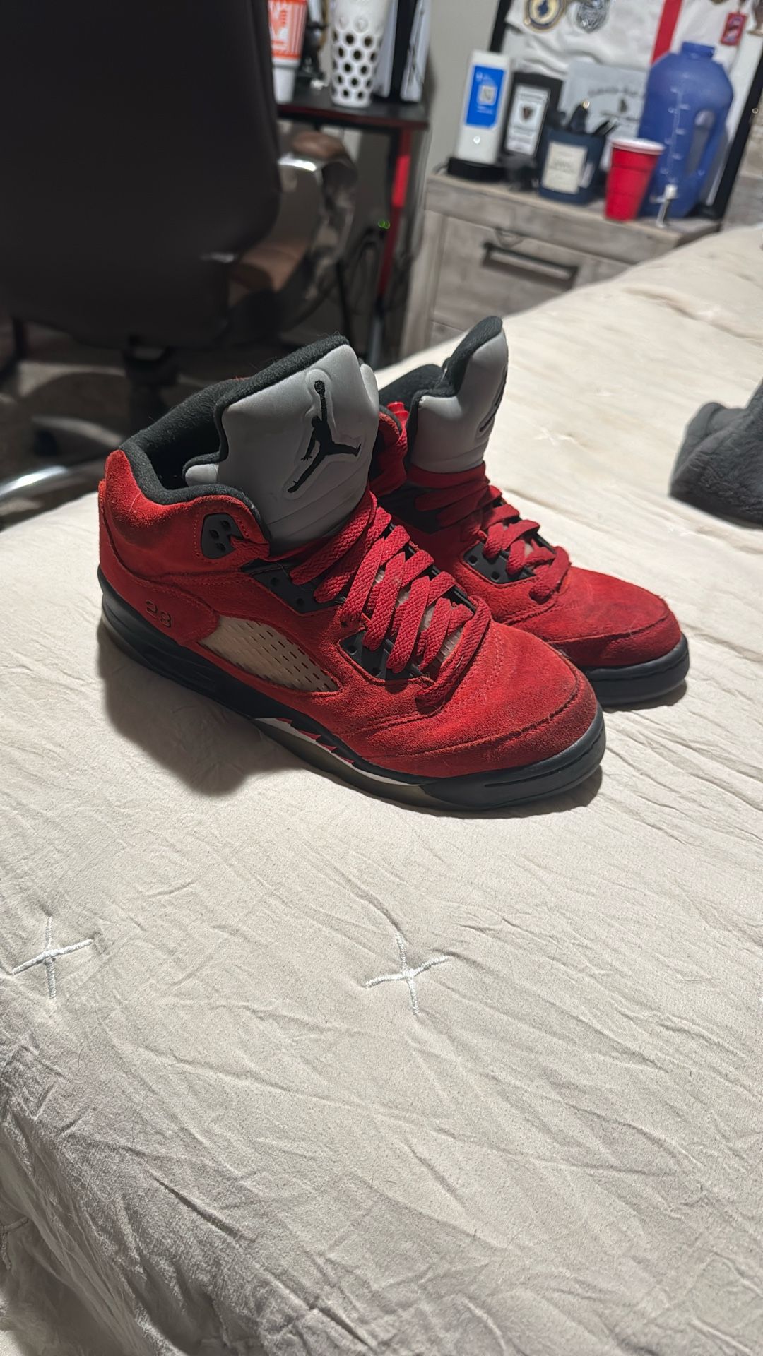 Jordan 5 Retro Raging Bull