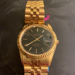 Adolfo Black And Gold