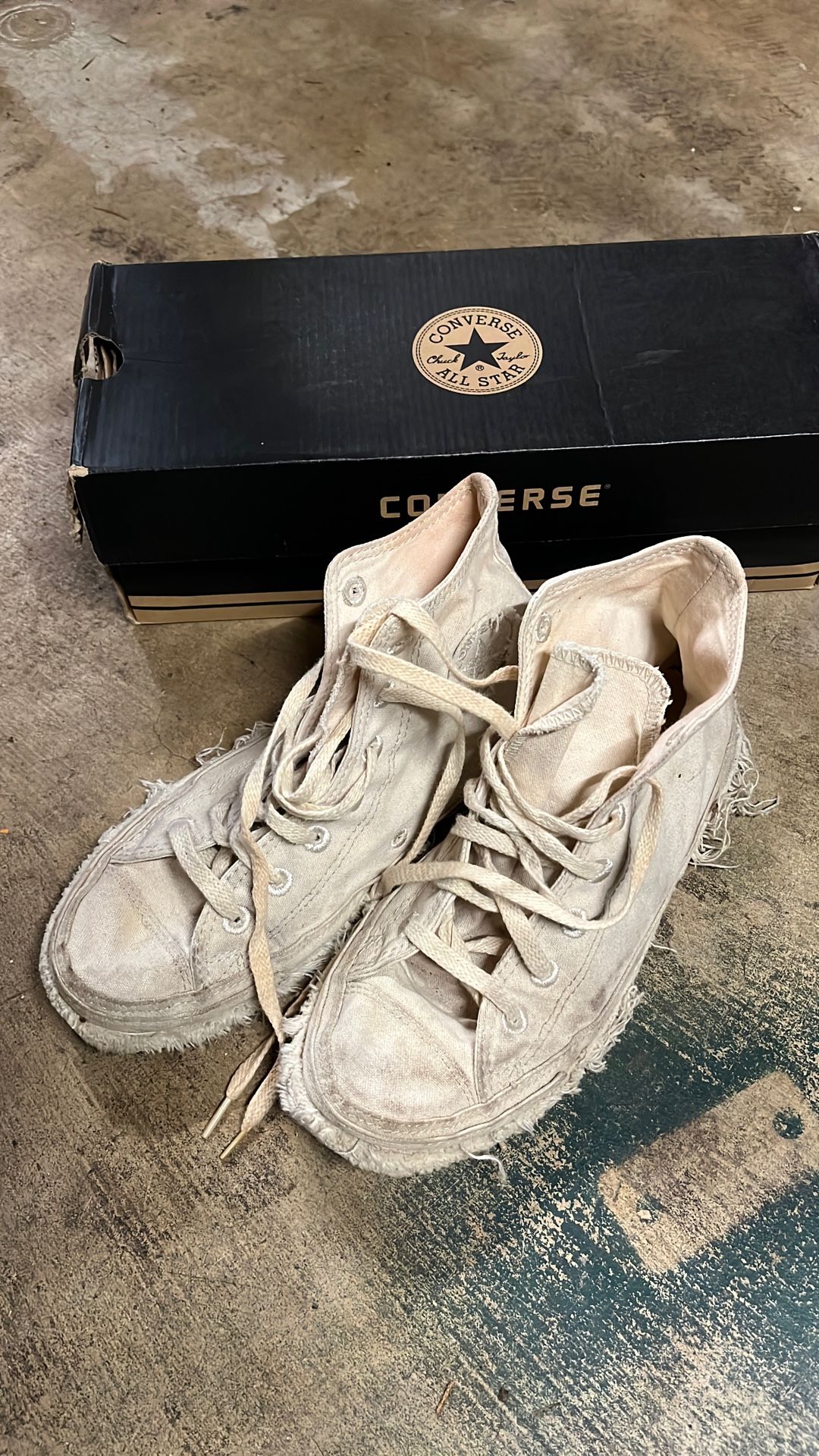 Converse