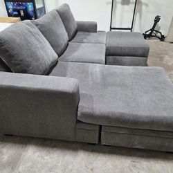 Living Spaces Modular Sectional Sofa w/ Dual Chaise – Modern Gray Couch
