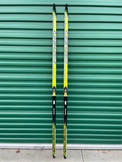 Fischer RCS Carbon Lite XC Cross Country Skate Skis 197cm w/ SNS Propulse Bindings