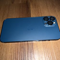 iPhone 12 Pro Max (128GB)Blue Unlocked