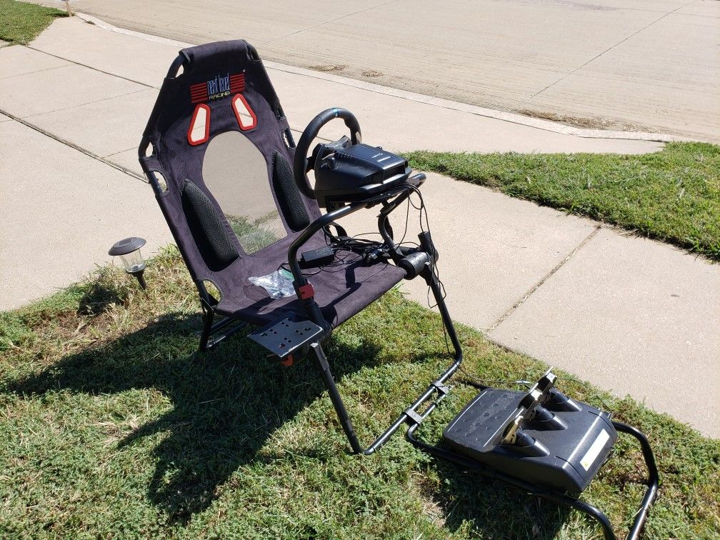 G239 PS5/PS4/PC Racing Wheel And Chair (OBO)
