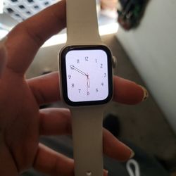 Apple Watch SE 40mm