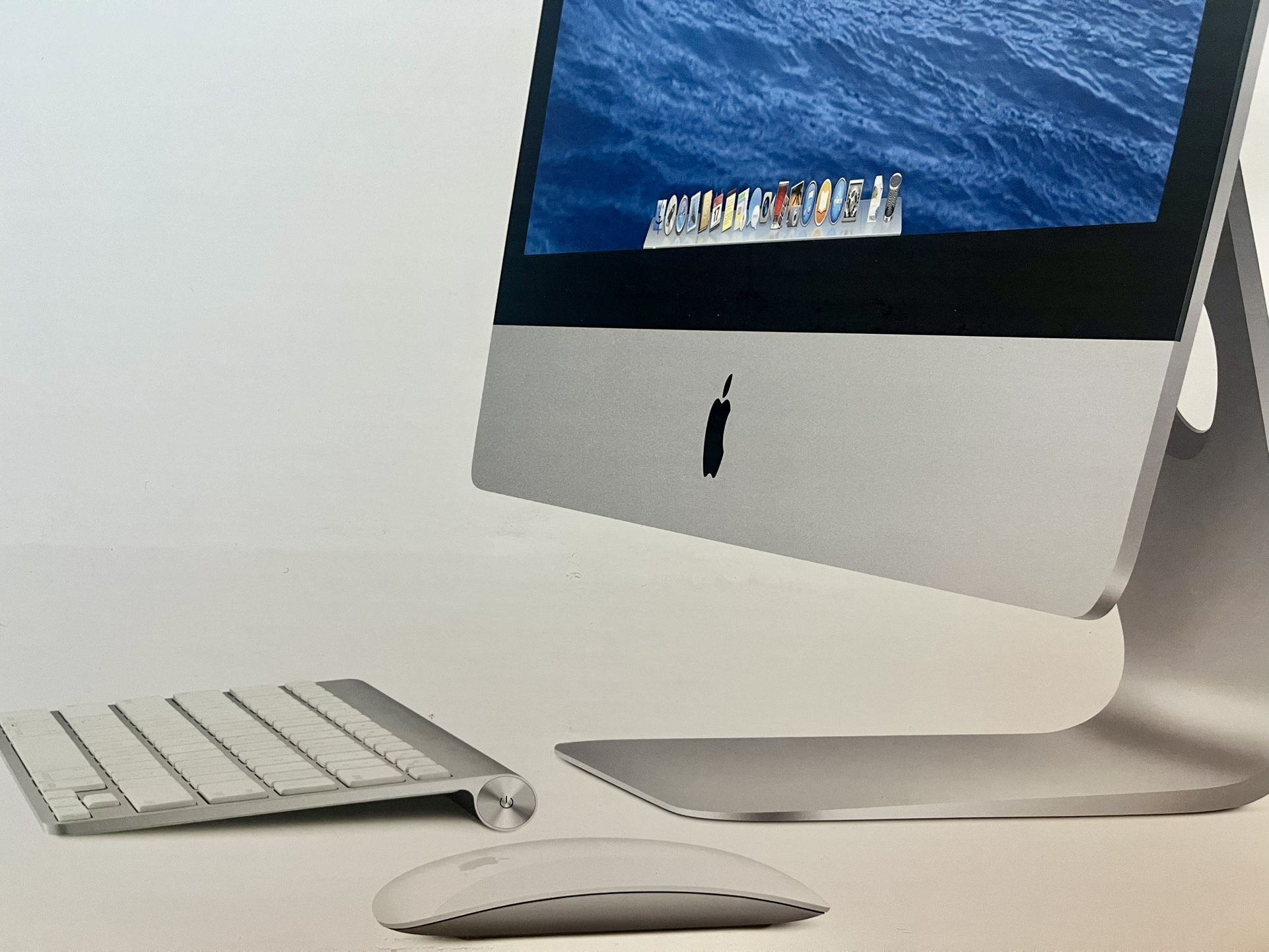 iMac 2013 Catalina OS Fresh Install 27” Desktop Computer