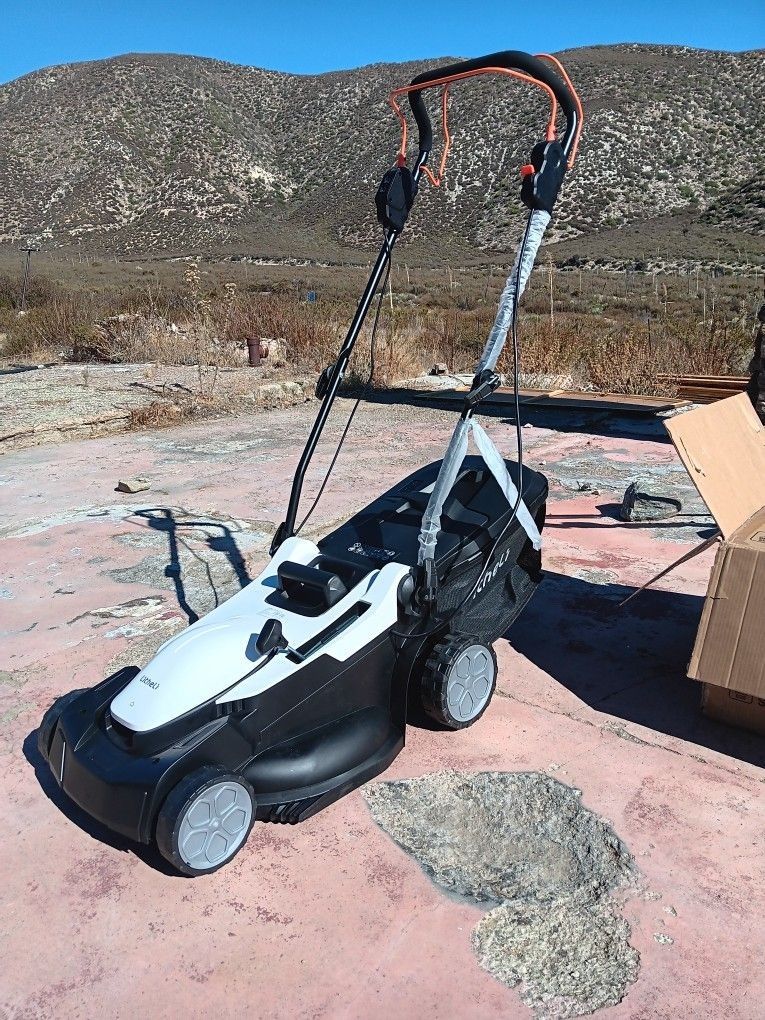 Litheli 18" U20 Lawnmower With Batteries 