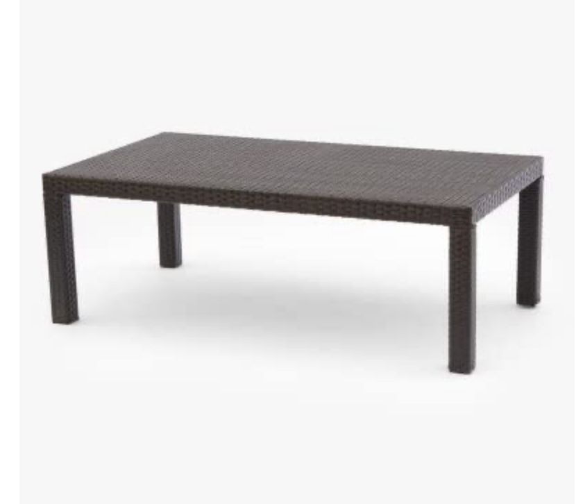 RST BRAND NORTHRIDGE RATTAN COFFEE TABLE