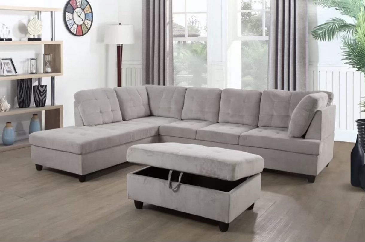 Light gray Sectional Couch with ottoman