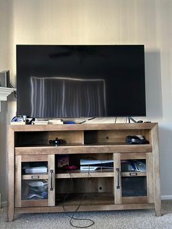 Tv stand